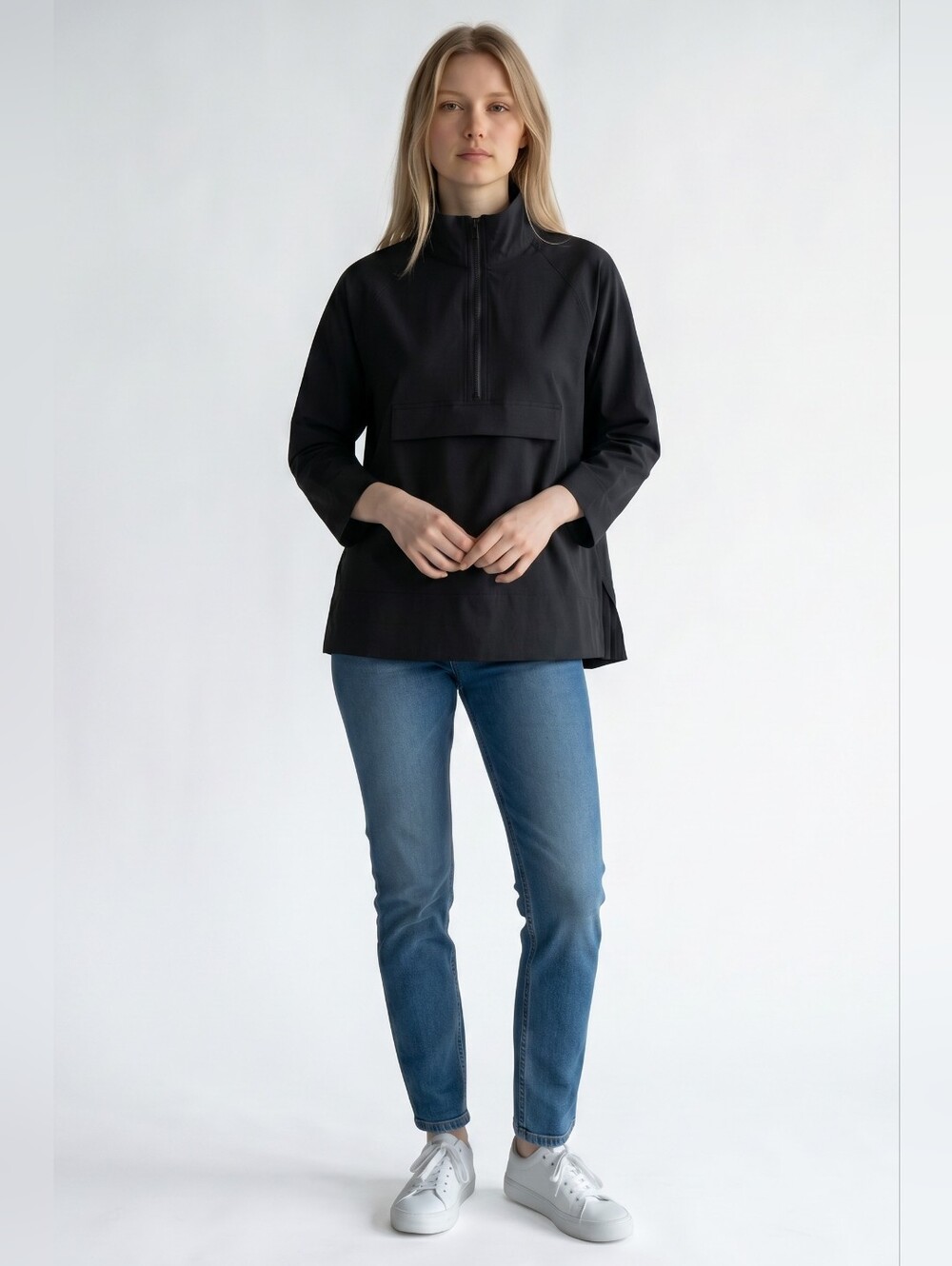 Athleta Sojourn Top Black Quarter-Zip Pleated Back Pullover Jacket Size Small
